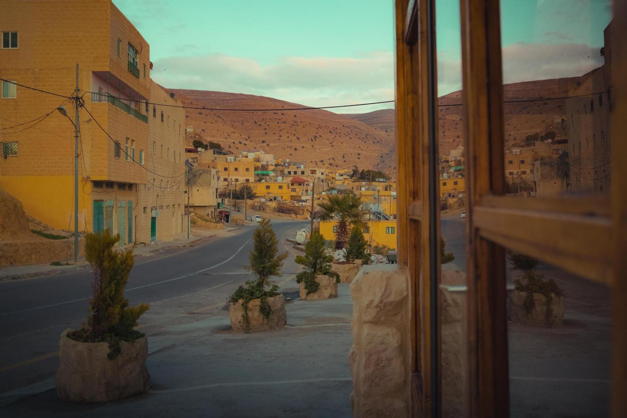 Plaza View Hostel Aţ Ţayyibah Екстериор снимка